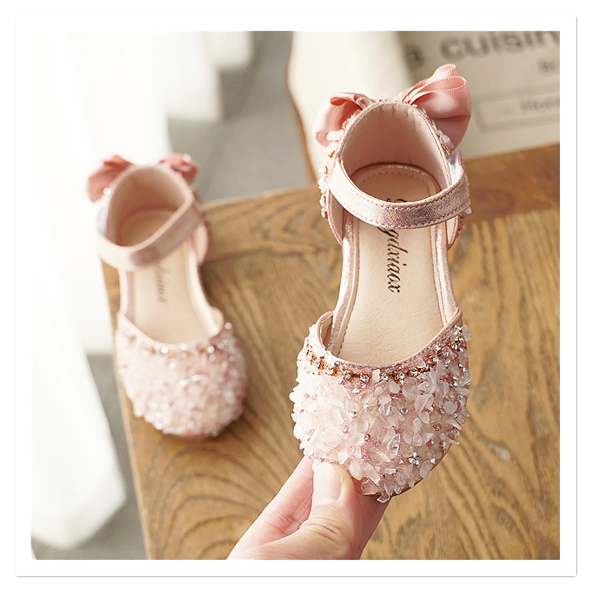 2025 Summer New Korean Water Diamond Soft Sole Girls' Half Sandals Princess Shoes Children's Shoes Spring Girls' Leather Shoes